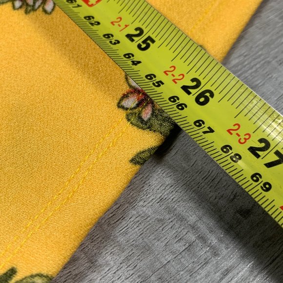 3/$25 Kendall & Kylie Off Shoulder Yellow Floral Romper Small - Picture 10 of 10